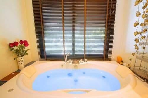 Kokyang Style Luxury Three-Bedroom Villa with Private Pool