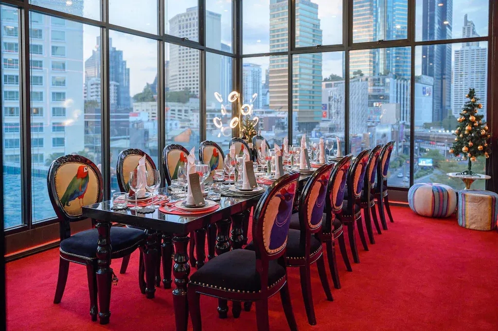 โรงแรมโคลเวอร์ อโศก กรุงเทพฯ (Hotel Clover Asoke)3