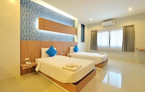 Deluxe Twin Room