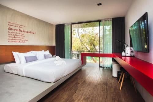 Deluxe Suite