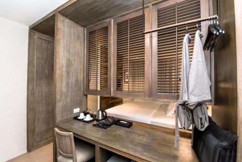 Superior Double or Twin Room with Pool Access