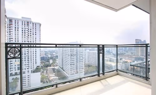 Two-Bedroom King Suite