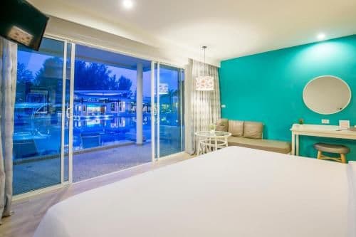 Water Pool Access Room