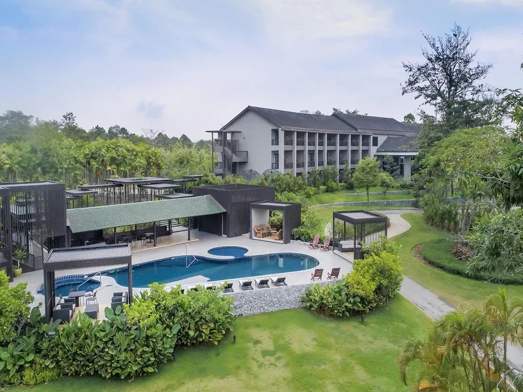 ชาเทรียม กอล์ฟ รีสอร์ท สอยดาว จันทบุรี (Chatrium Golf Resort Soi Dao Chanthaburi)2