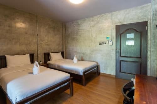 Standard Twin Room
