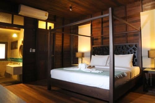 One-Bedroom Villa with Living room