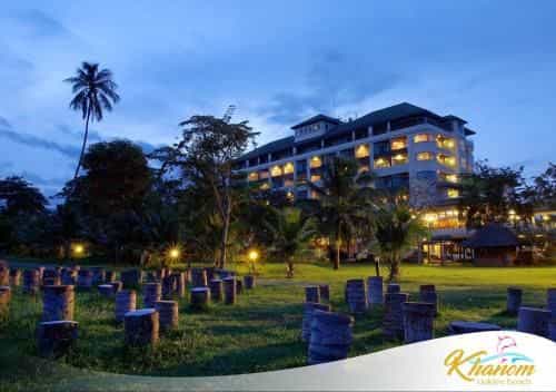 โรงแรมขนอม โกลเดน บีช โรงแรมขนอม โกลเดน บีช