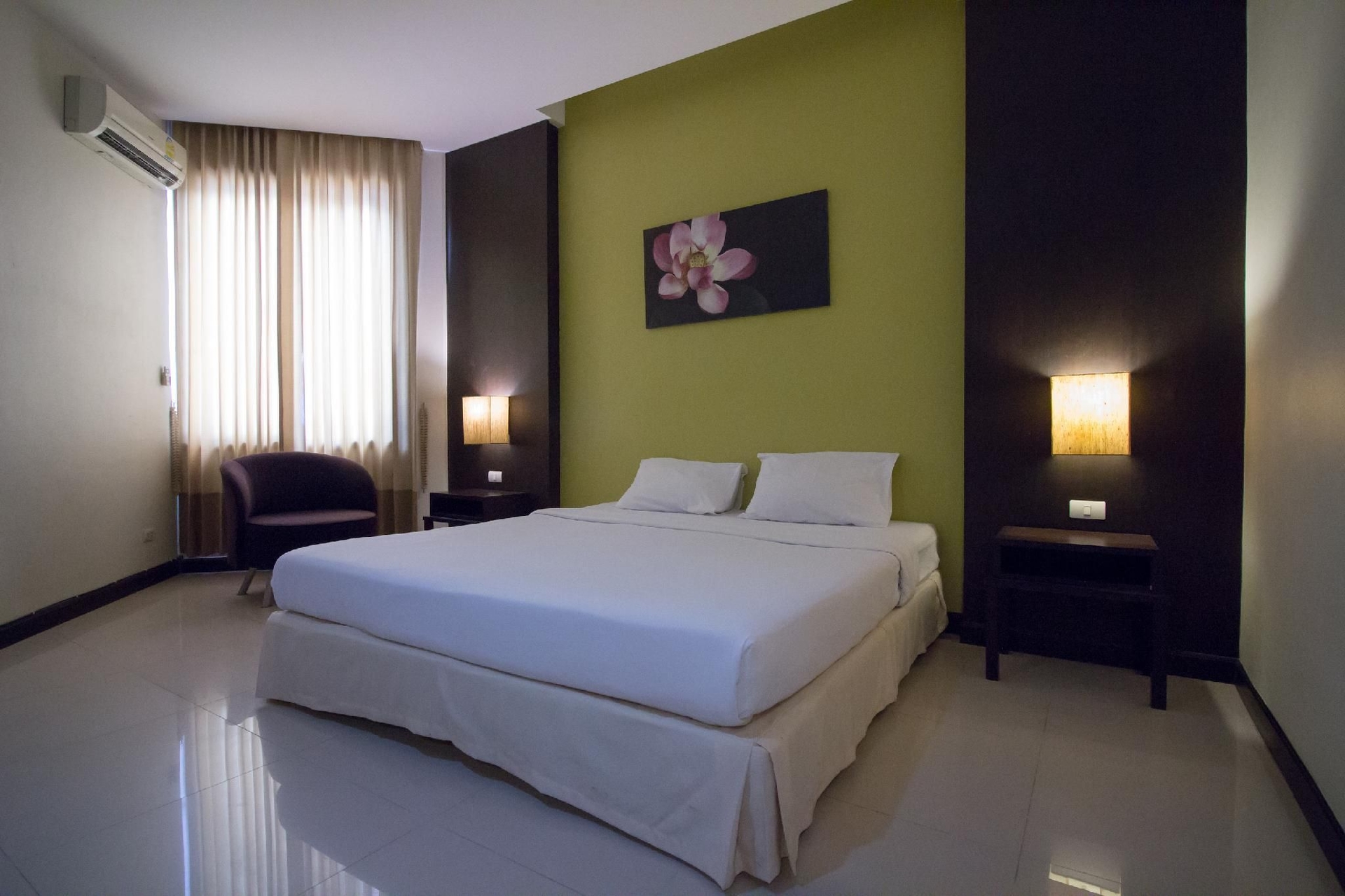 จัมโบ้เฮาส์ (Jumbo House)3