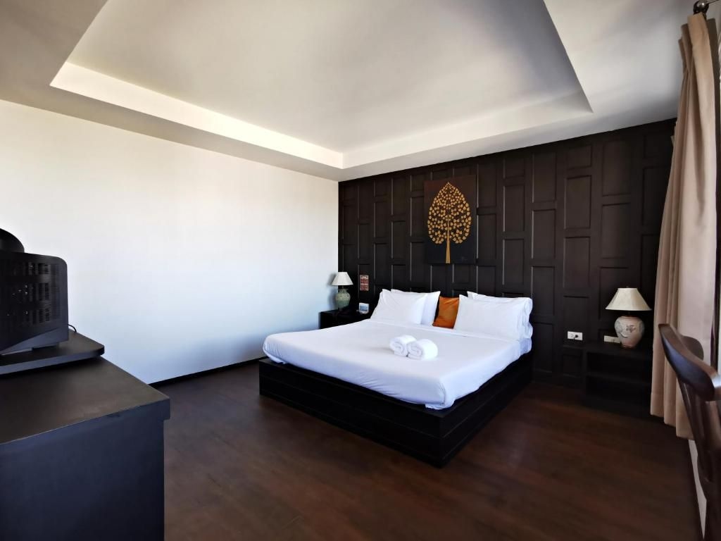โรงแรมนานาบุรี (Nanaburi Hotel)3