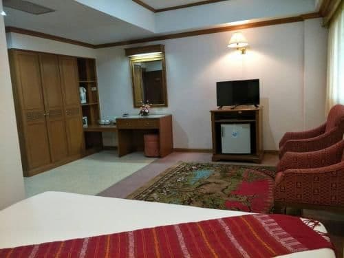 Deluxe Twin Room