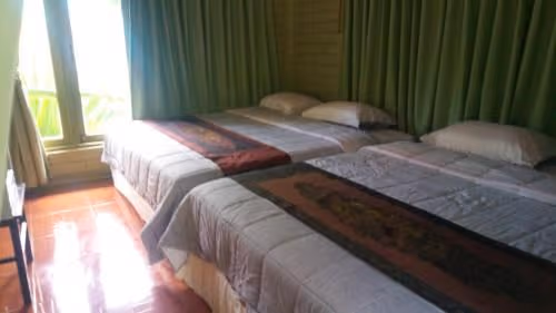 Two-Bedroom Deluxe Cottage