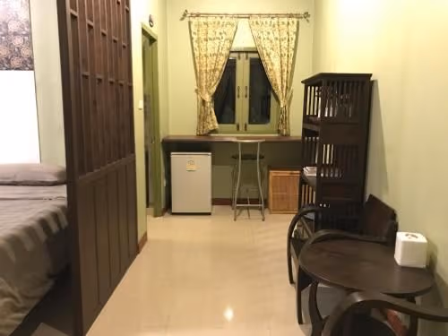 Standard Twin Room with Garden View