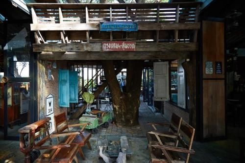 คันทรี เลควิว โฮเต็ล (The Country Lake View Hotel)4