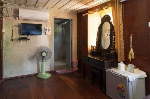 King Room with Private Bathroom