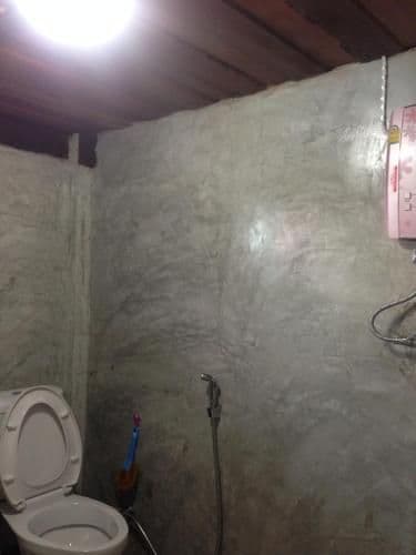 Queen Room with Private Bathroom