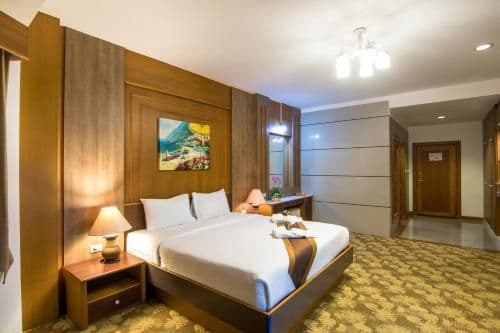 Grand Deluxe Room with Pool View