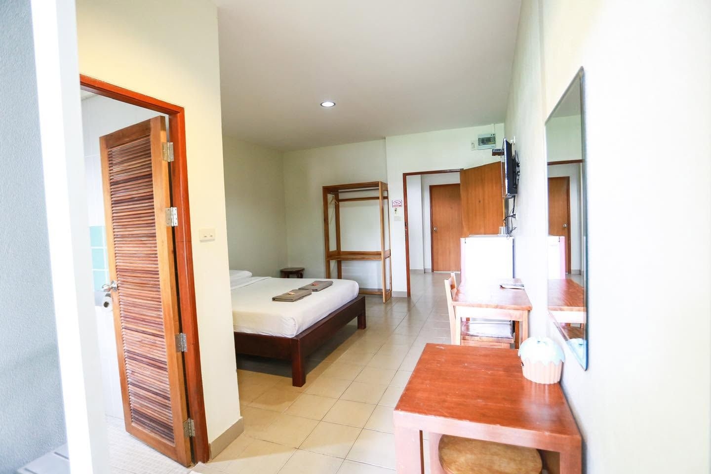 โรงเเรม เปรมสุข (Pramsuk Hotel)3
