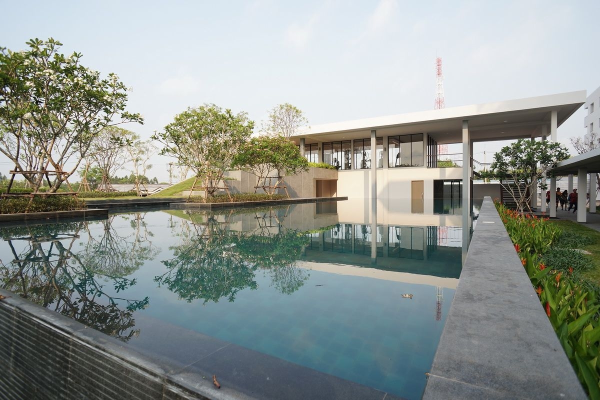 เบอร์กันดี เรสซิเดนซ์ 304 (Burgundy Residence 304)4