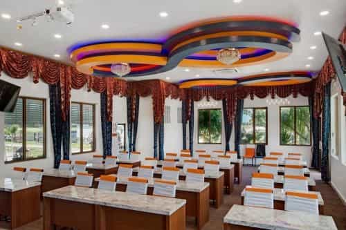 อินฟินิตี้ ซีซัน รีสอร์ต อินฟินิตี้ ซีซัน รีสอร์ต