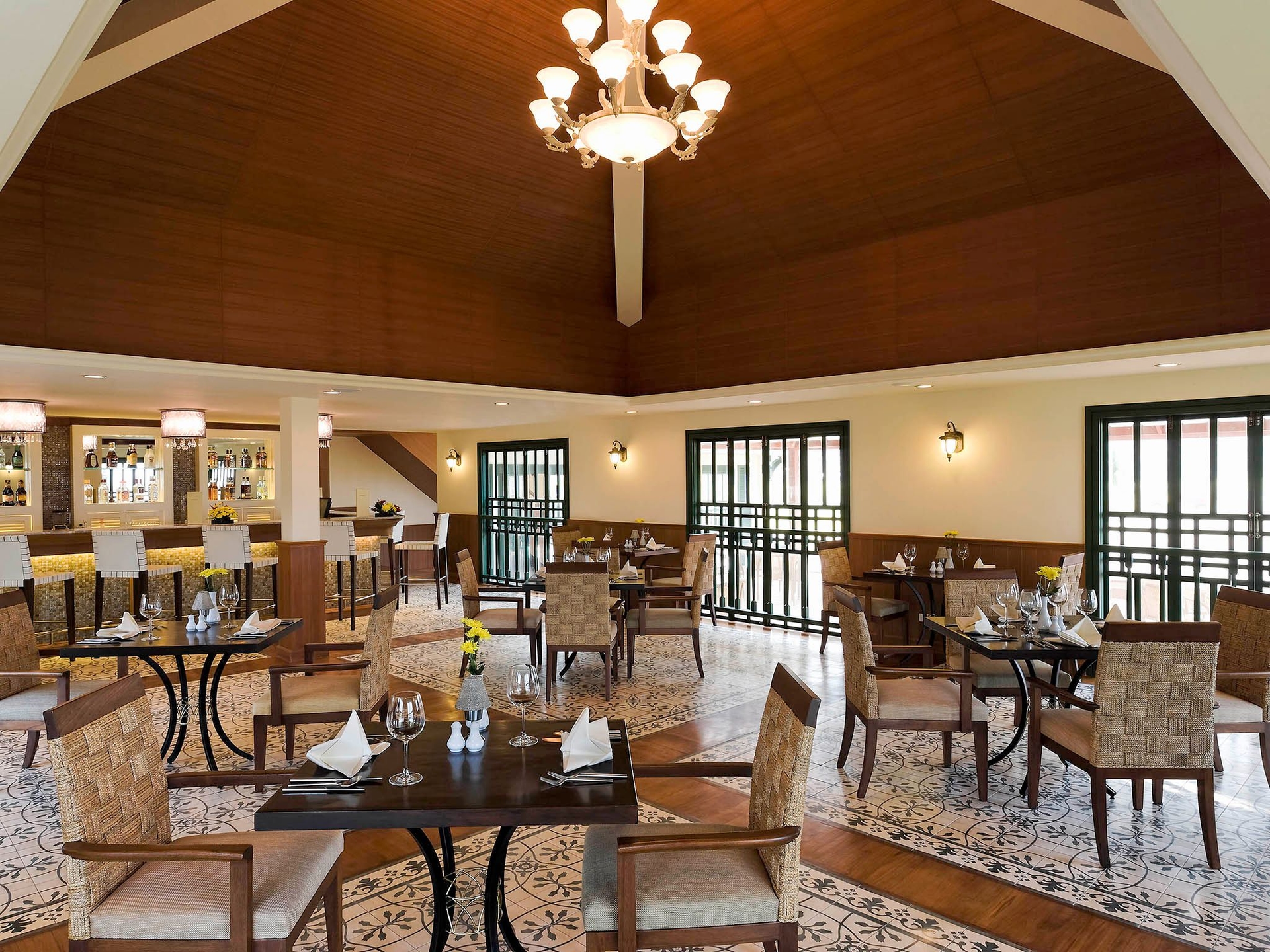 เดอะ นูโว ชุมพร บีช รีสอร์ต แอนด์ กอล์ฟ (The Nouveau Chumphon Beach Resort & Golf)2