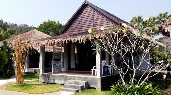 Nana Beach Hotel3