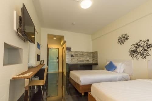 Standard Twin Room
