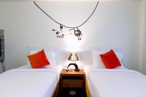 Standard Twin Room