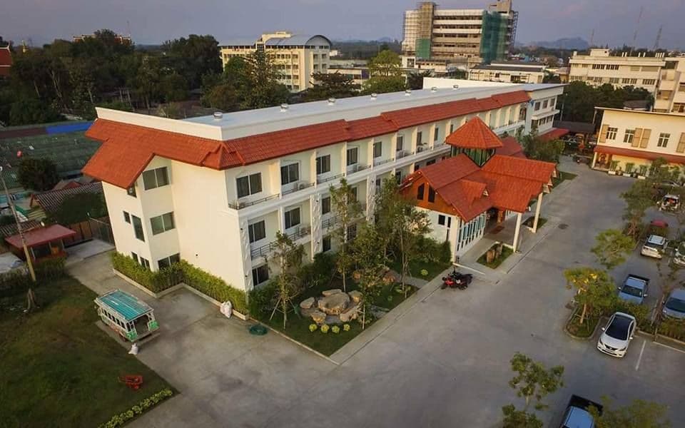 โรงแรมศิลาหยกแกรนด์ โรงแรมศิลาหยกแกรนด์