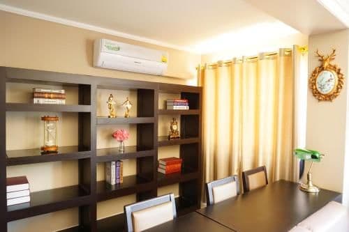 Deluxe Double or Twin Room with City View