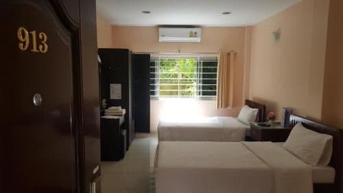 Twin Room