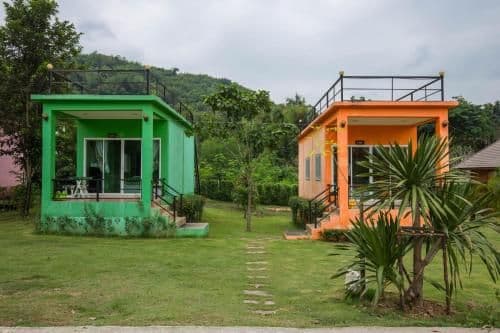 Bungalow with Garden View