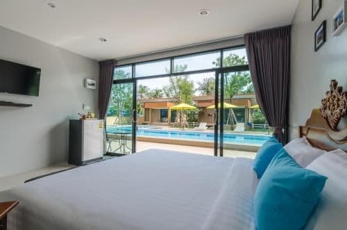 Double Room with Pool View