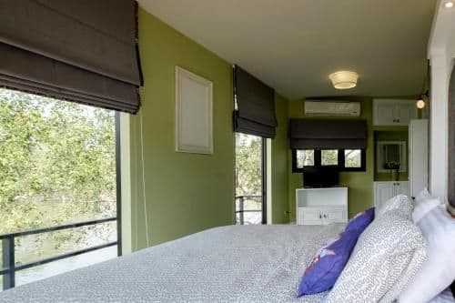 Suite with River View
