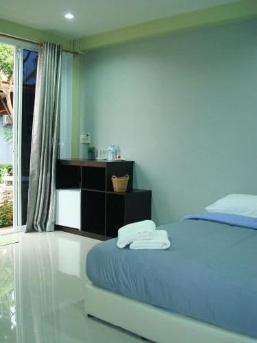 Large One-Bedroom House with Rooftop