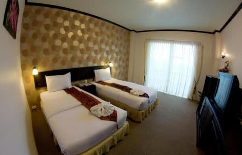Standard Twin Room