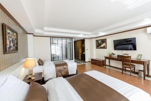 Deluxe Twin Room