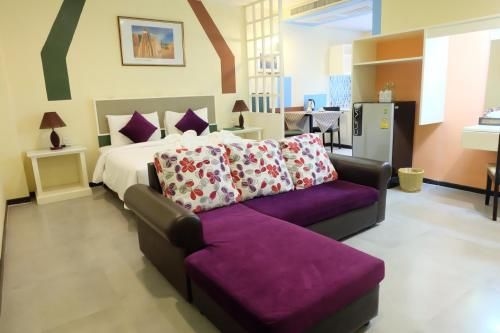 ธนาสิริ โฮเต็ล แอนด์ รีสอร์ท (Thanasiri Hotel and Resort)0