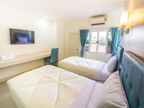 Standard Twin Room