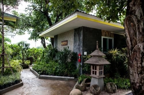 พฤกษาแก้ว รีสอร์ท (Prueksa Kaew Resort)0