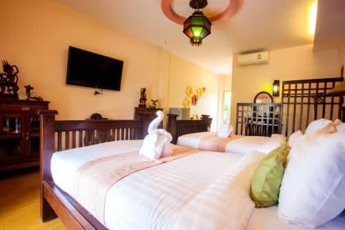 Standard Twin Room