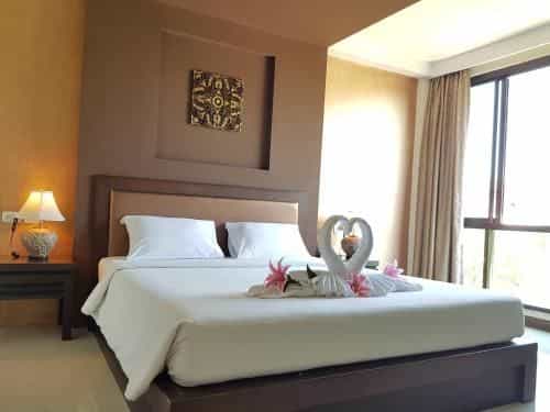 โรงแรมศรีลำดวน โรงแรมศรีลำดวน