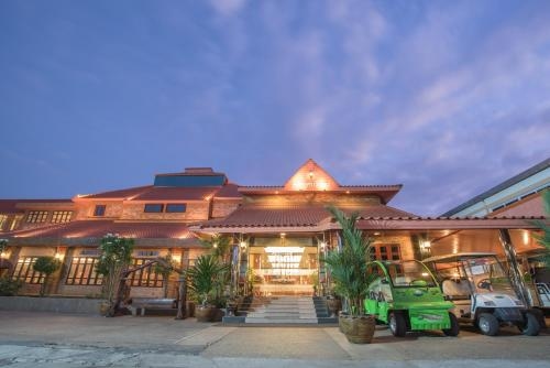 Busyarin Hotel0