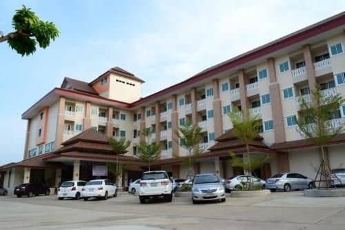 โรงแรมบุษน้ำทอง โรงแรมบุษน้ำทอง