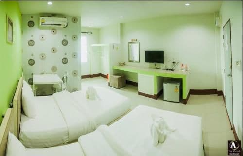Standard Twin Room