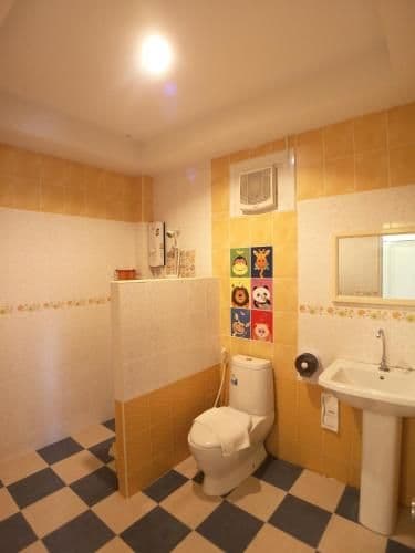 Basic Triple Room