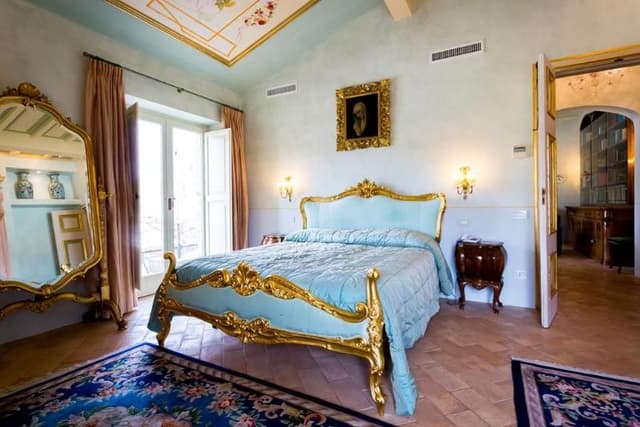 SUITE WITH TERRACE