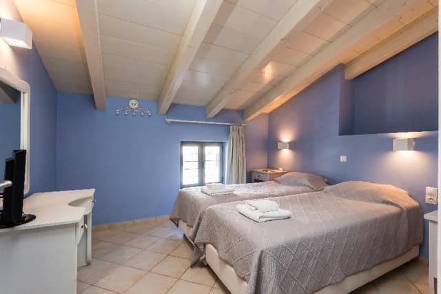 SUITE TWO BEDROOMS