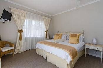 The Beach House Guest House0
