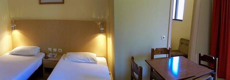 Philoxenia Hotel & Studios1