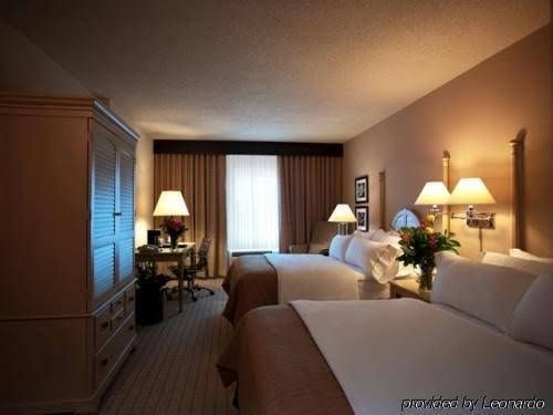 Belle of Baton Rouge Hotel1